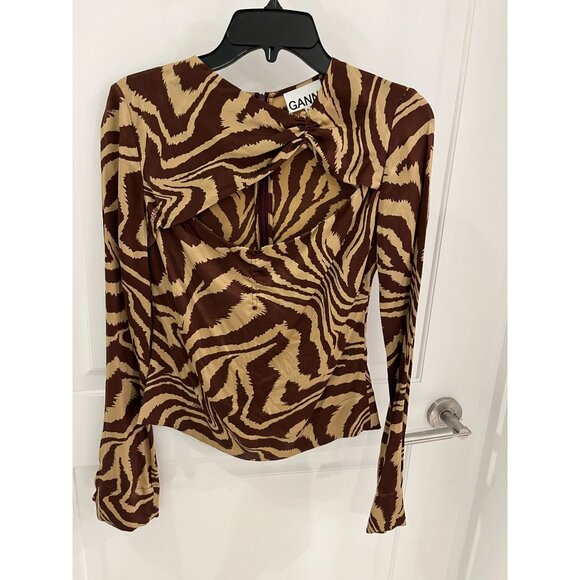 GANNI Cutout tiger-print silk-blend satin blouse Size US 4 EU 36 - Picture 5 of 12